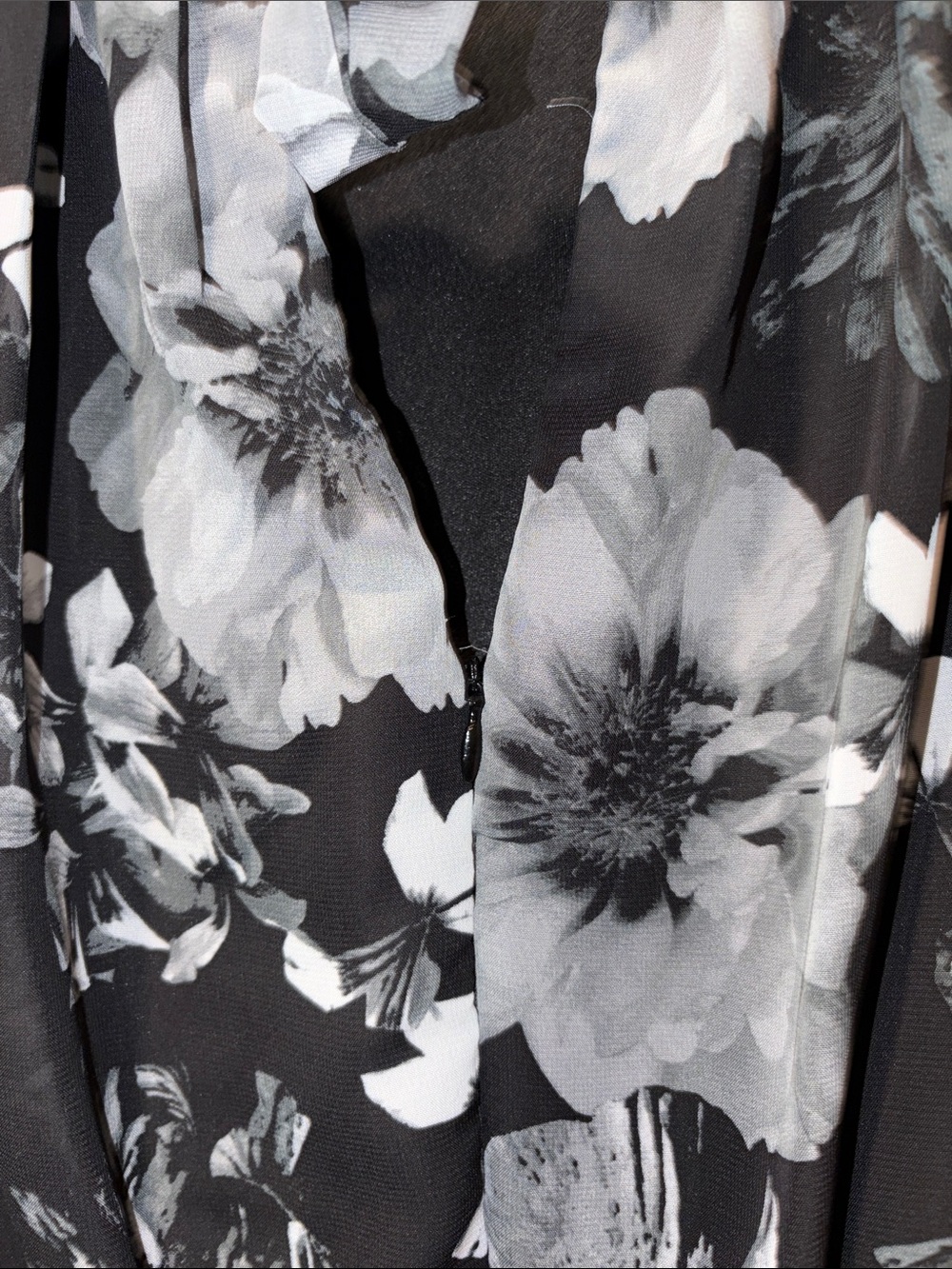 Sleeveless Black and White Floral Maxi Dress - Picture 9 of 13